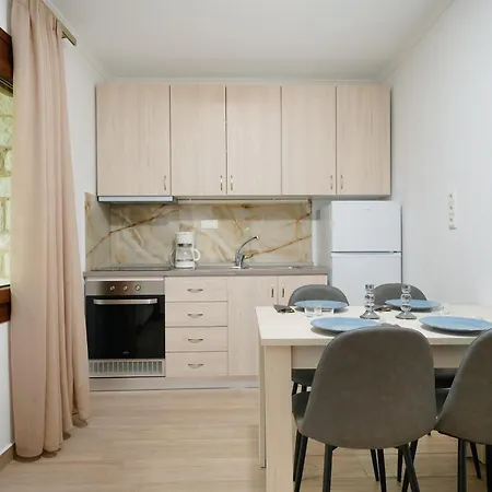 Apartment Avli 1976